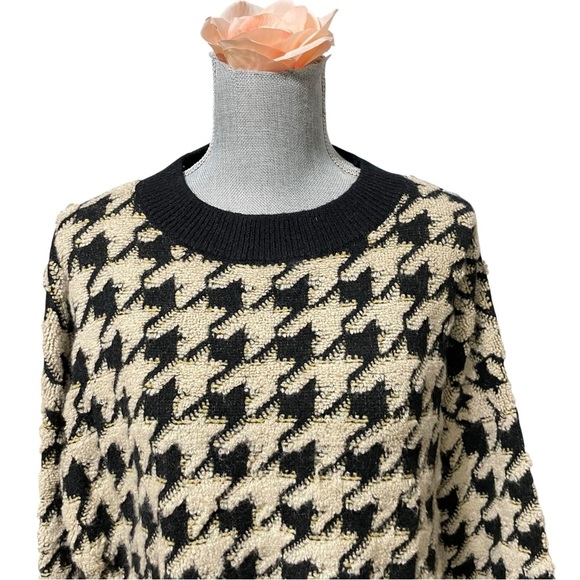 Max Studio Black Beige Houndstooth Knit Sweater Size Large - Picture 7 of 15